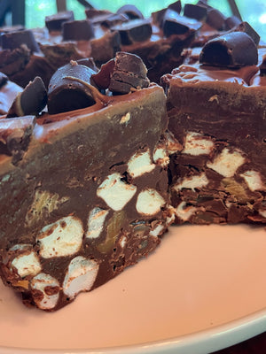 CARMIC BAR Chocolate Caramel Rocky Road