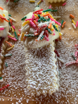 Italian jam Cookies with white chocolate