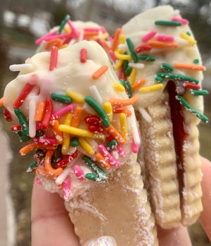 Italian jam Cookies with white chocolate