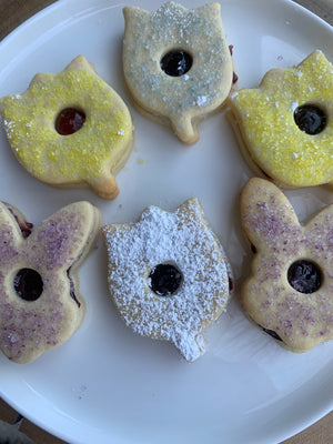 Pretty Tulip Linzer Cookies