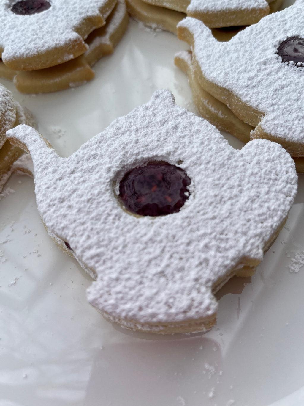 Teapot  Linzer Cookies